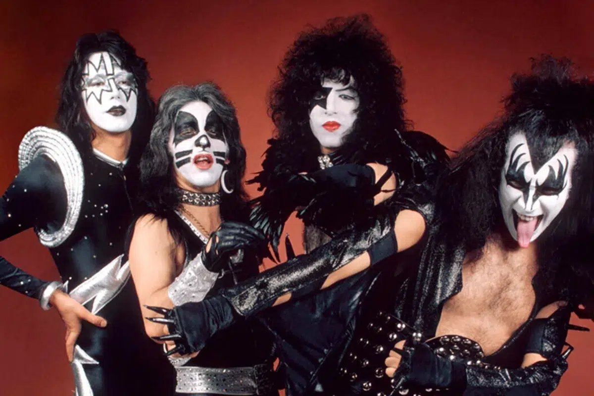 Alive!: cuando Kiss apostó todo a lo en vivo y salvó su carrera